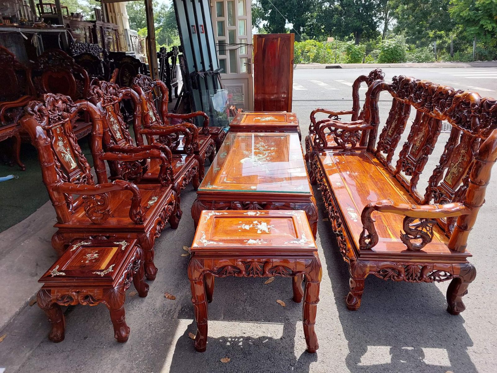 thu mua đồ gỗ cũ