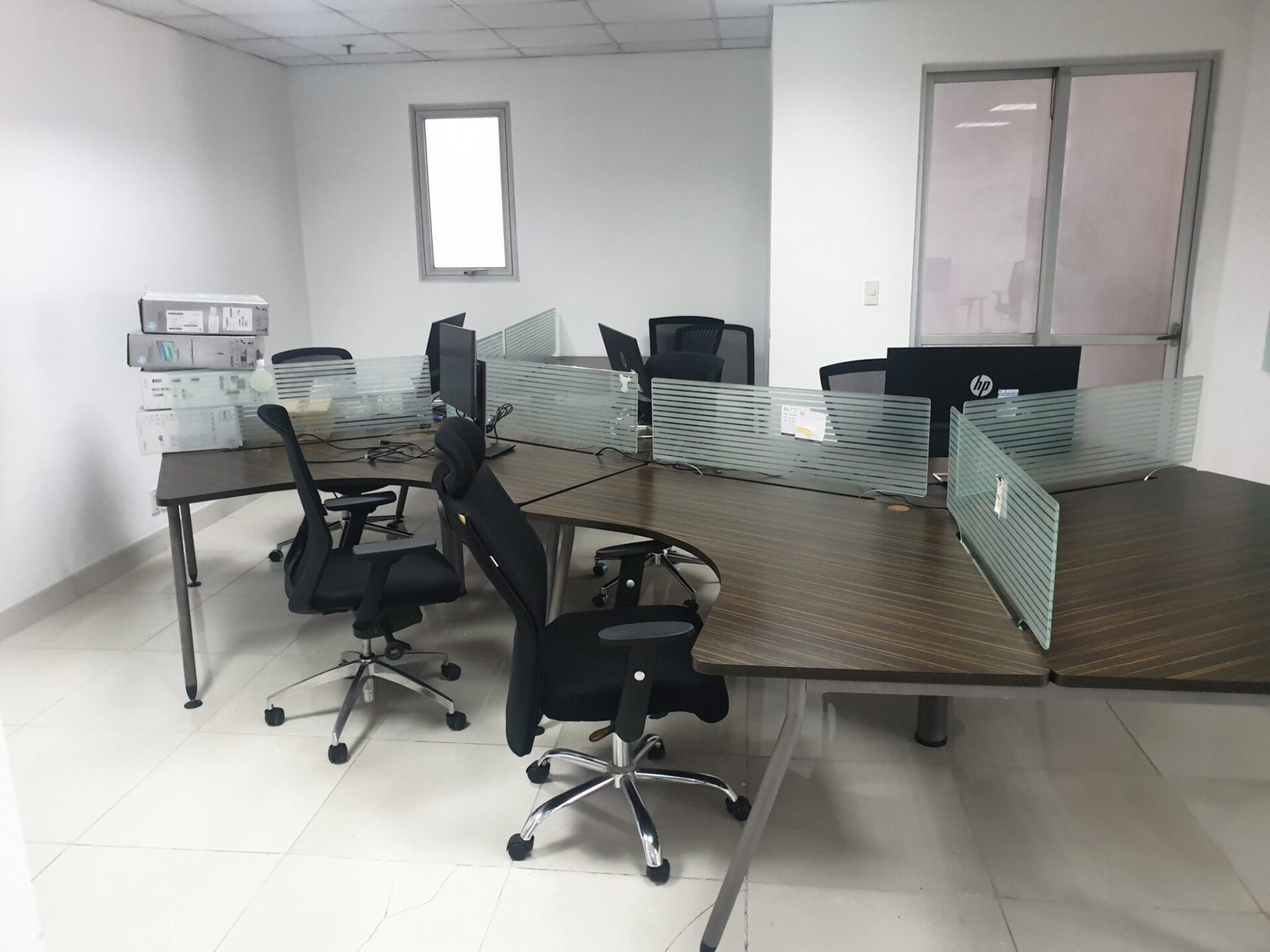thu mua thiết bị văn phòng