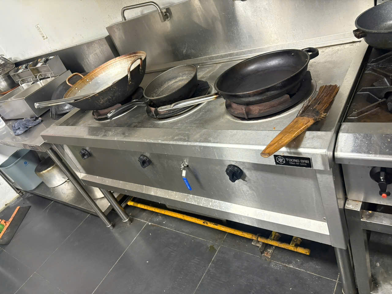 thanh lý bếp công nghiệp