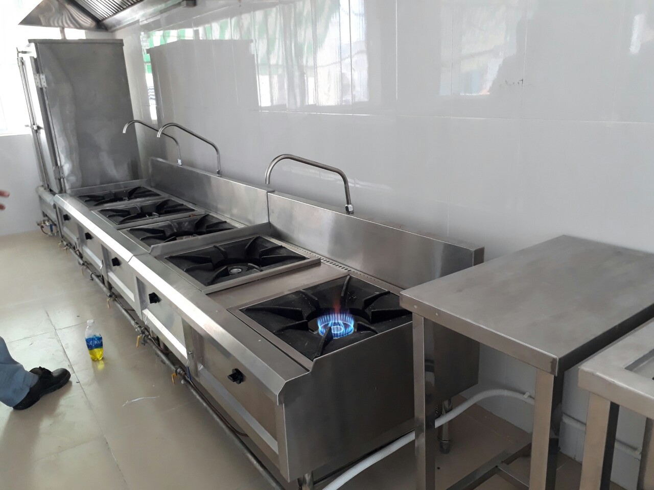 thanh lý bếp công nghiệp