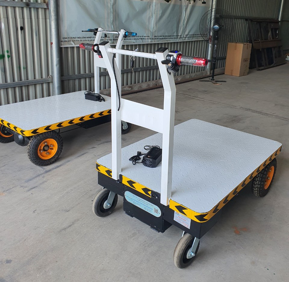 thanh lý xe đẩy hàng cũ