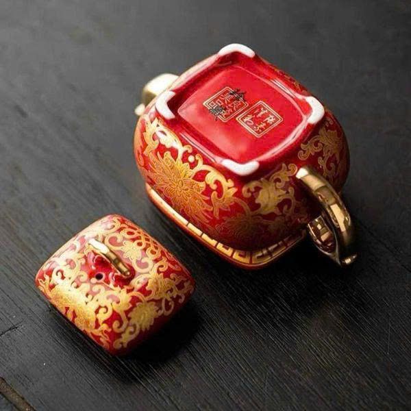 thu mua đồ gốm sứ cổ Cần Thơ