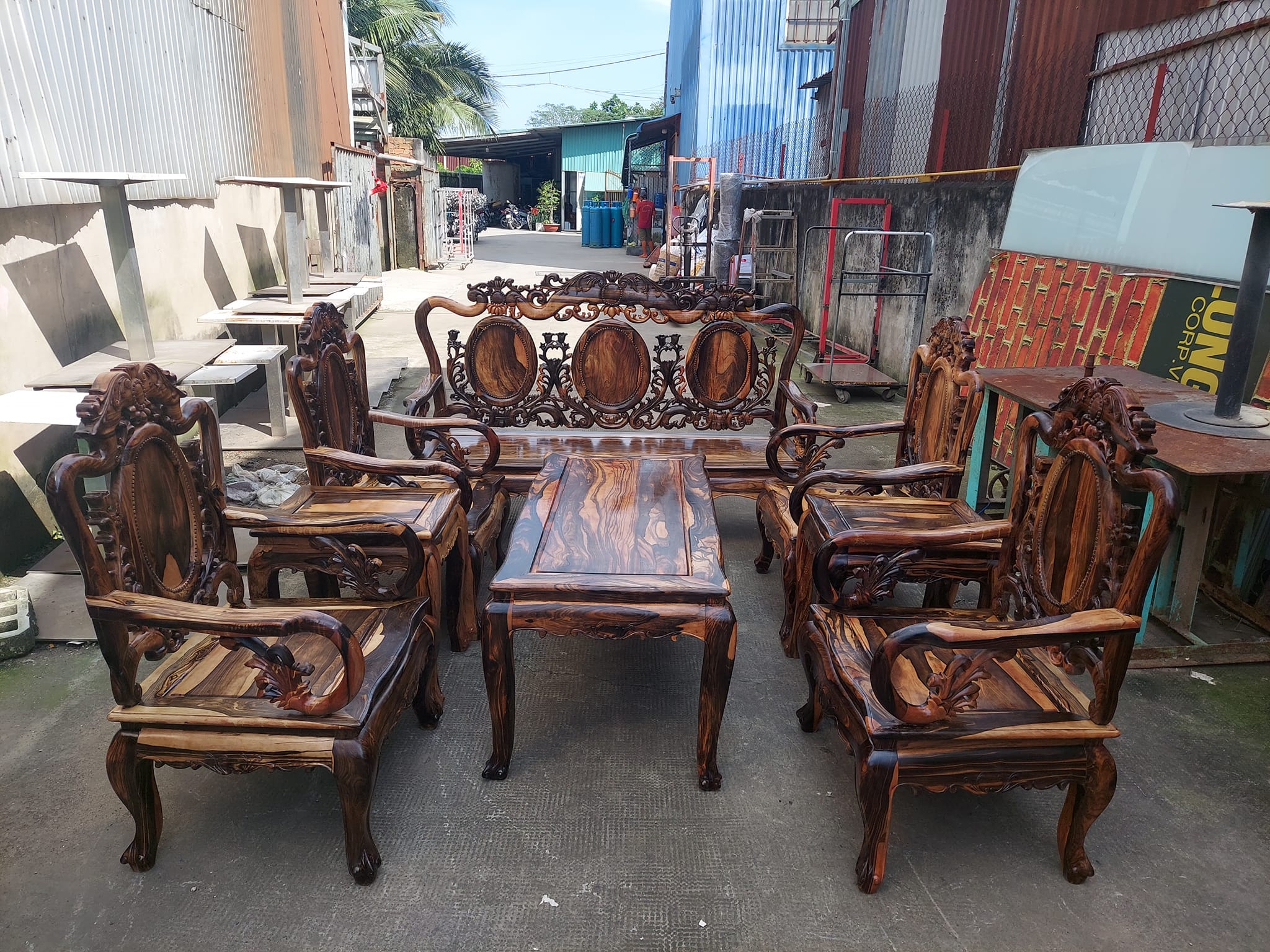 thu mua đồ gỗ cũ Cần Thơ