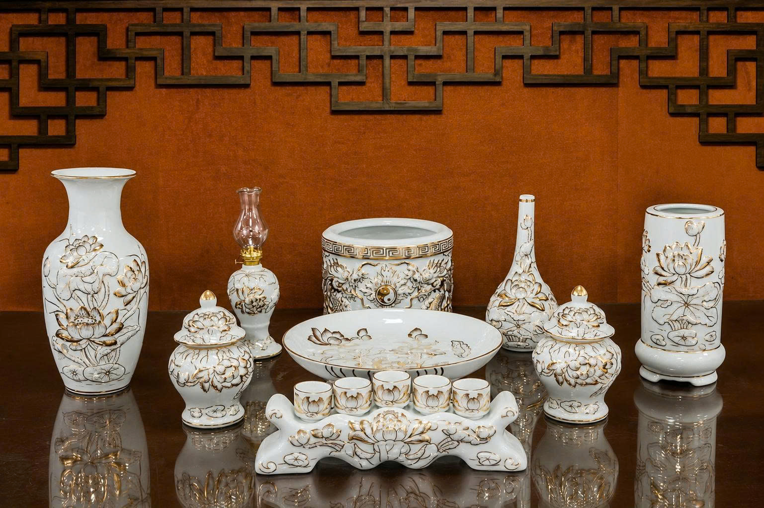 thu mua đồ gốm sứ cổ Cà Mau